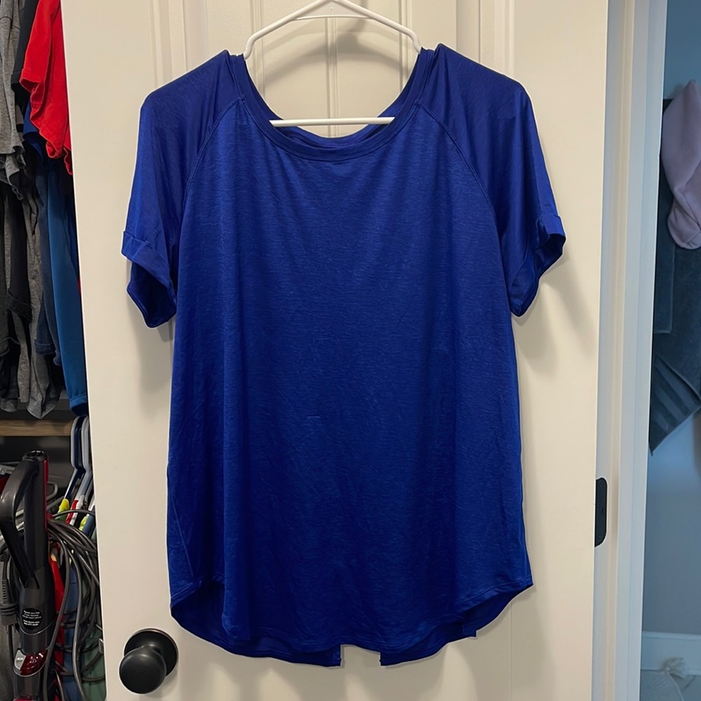 Lululemon blue tie back shirt